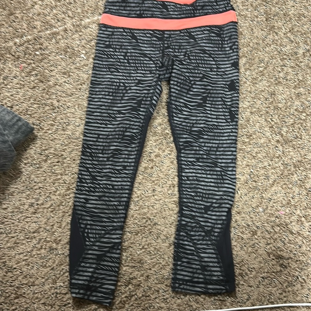 Lululemon Capri leggings size 4